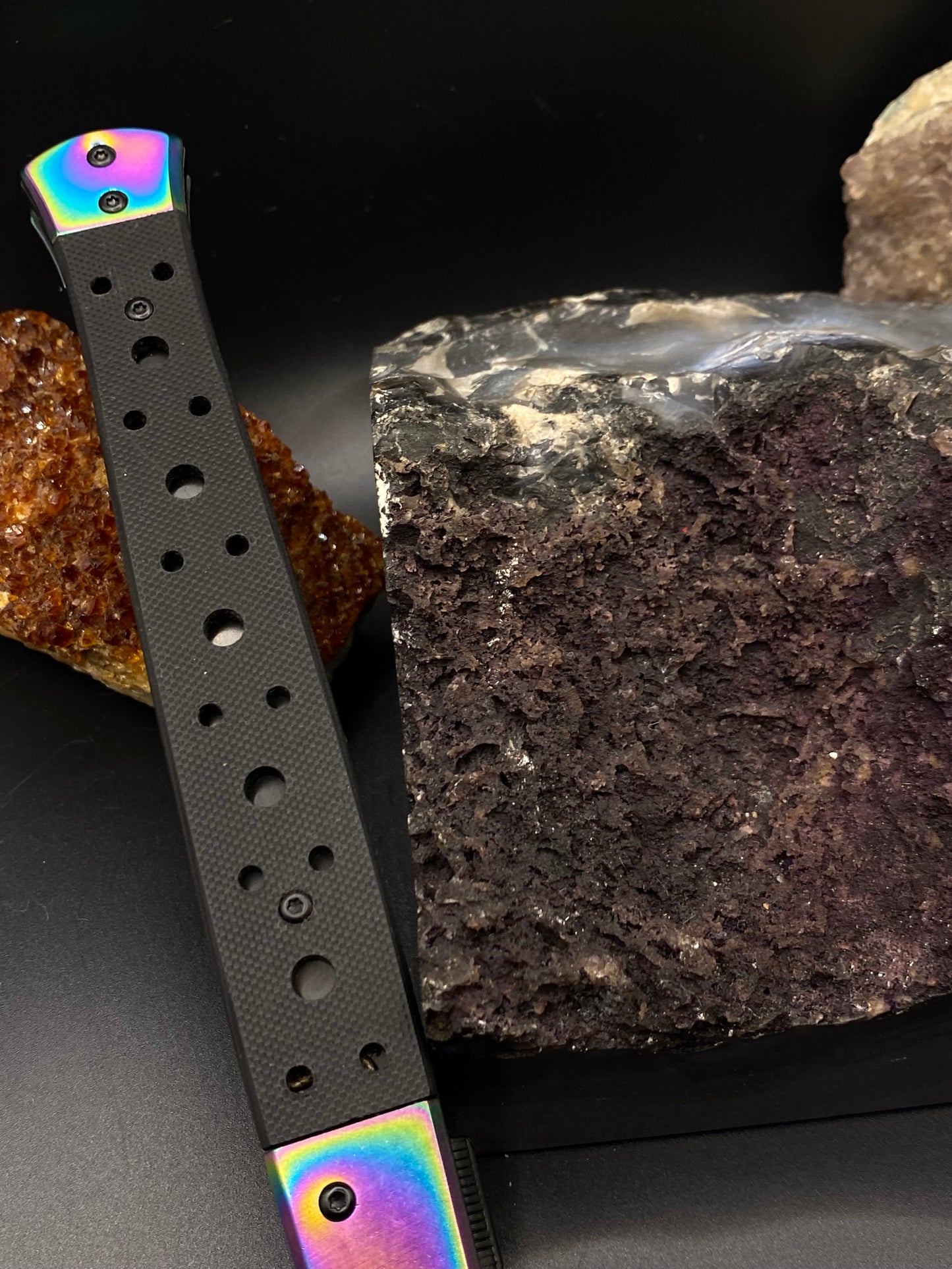 Stiletto Knife