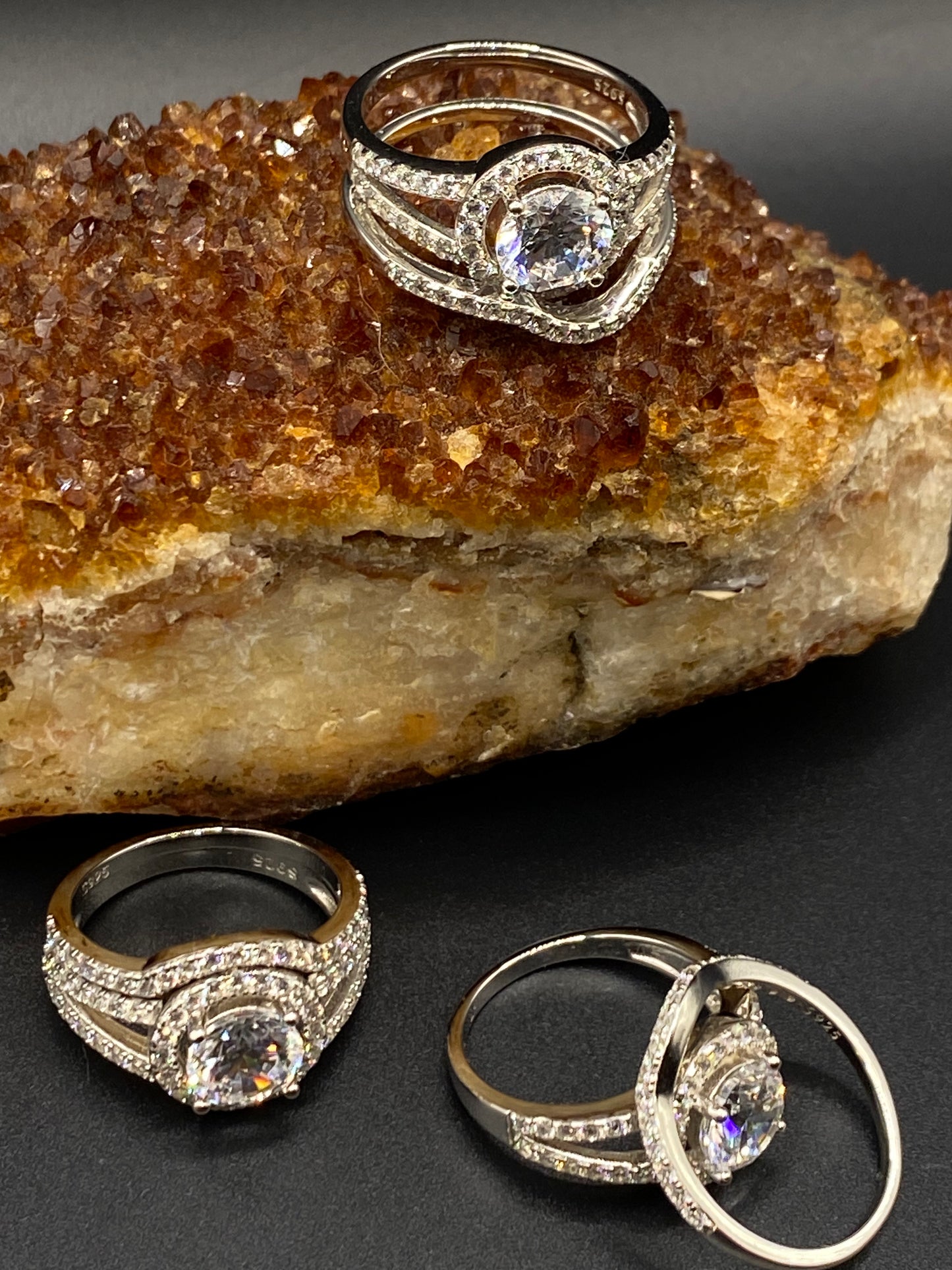 Circle Diamond Ring